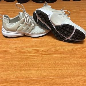 Nike Women’s Presto